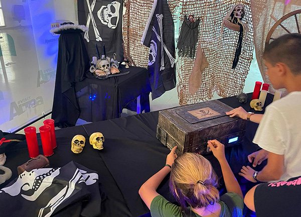 Escape_room_miniPlanet